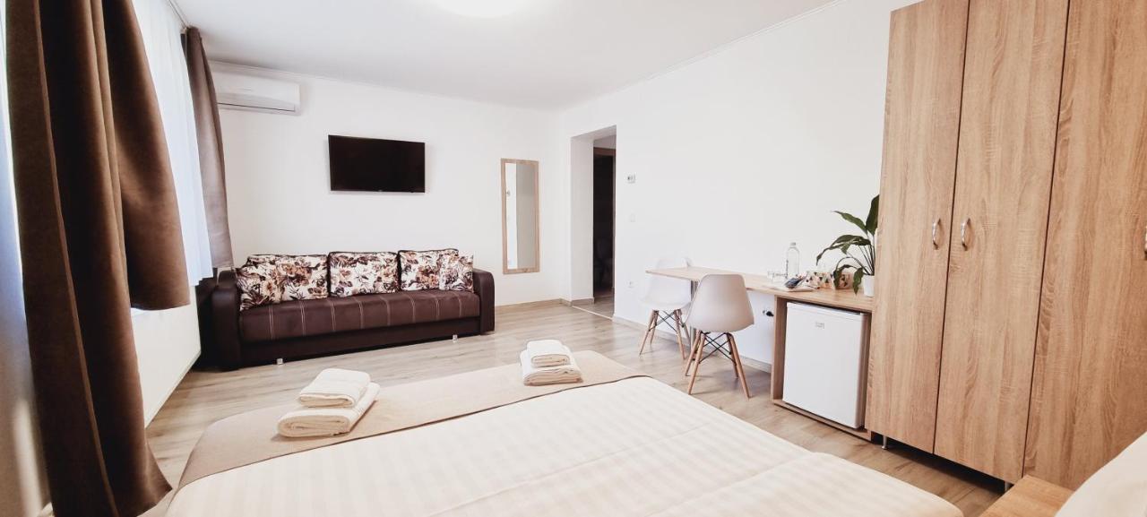 Hotel Lindenhaus à Sibiu Extérieur photo