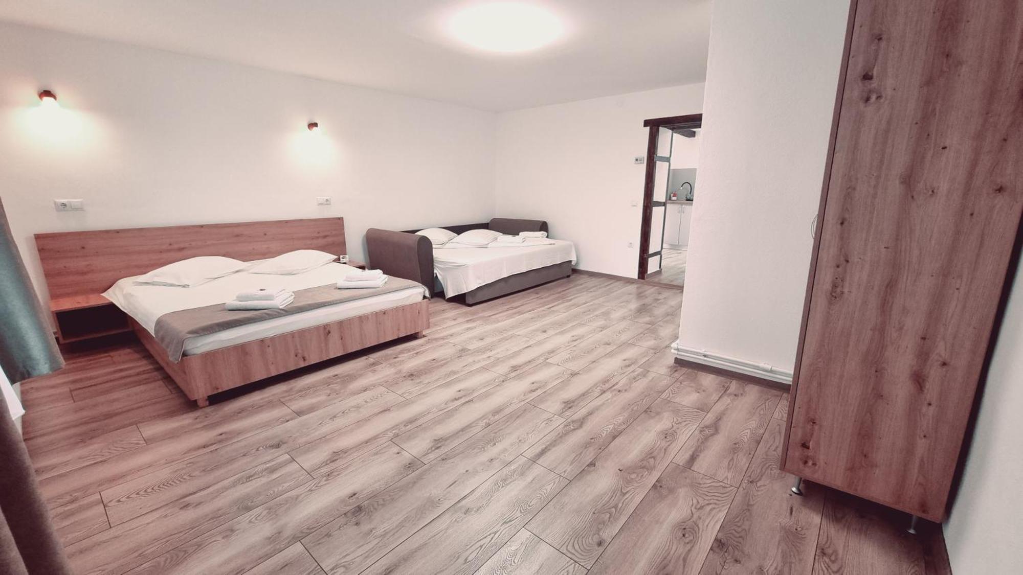 Hotel Lindenhaus à Sibiu Chambre photo